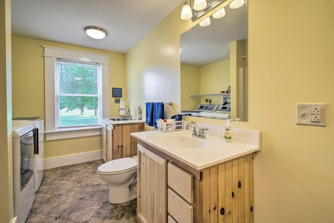 Charming Stanley Home With Yard, 7 Mi To Seneca Lake جنيف المظهر الخارجي الصورة